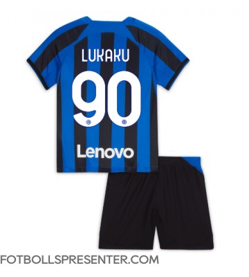 Inter Milan Romelu Lukaku #90 Hemmatröja Barn 2022-23 Kortärmad (+ korta byxor)